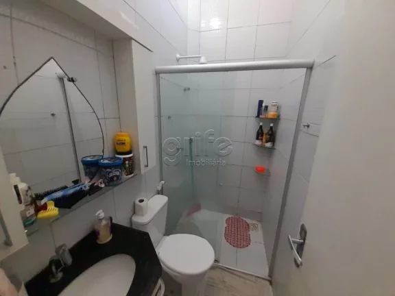 Imagem Descubra o Seu Novo Lar em um Condomínio dos Sonhos Imagine viver em um lugar onde o conforto se un...