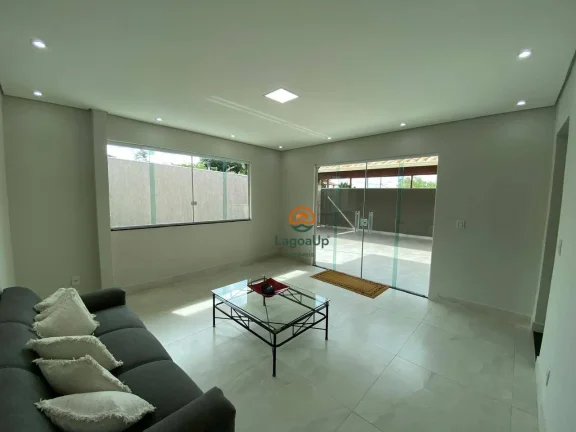 Imagem Casa com 3 dormitórios à venda, 120 m² por R$ 1.050.000,00 - Jardim Ipê - Lagoa Santa/MG