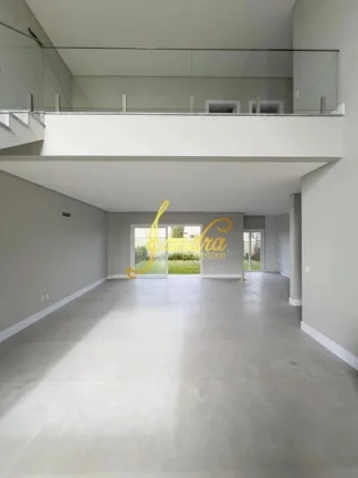 Imagem Sobrado no Sunset com 240m2 de área construída obra dez 23