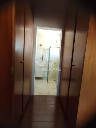 Imagem Casa com 3 dormitórios para alugar por R$ 3.900,00/mês - Setor Central - Itumbiara/GO