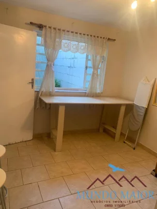 Imagem Sobrado - 3 dorms/ sendo uma suíte / 4 vagas / 230m / 585 mil