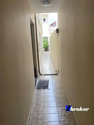 Imagem Casa Ampla com 2 vagas,quintal e Edícula-Residencial ou Comercial-Localização 10