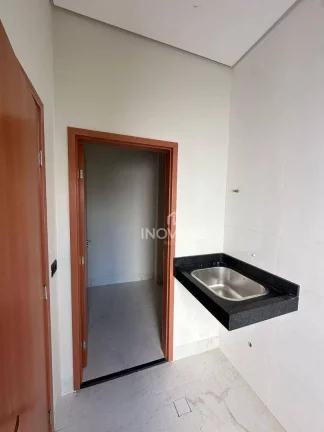 Imagem Casa à venda, 175 m² por R$ 1.100.000 - Residencial beira Rio I - Itumbiara/GO