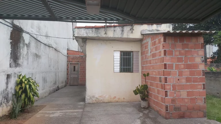 Imagem Casa com 2 dormitórios à venda, 336 m² por R$ 372.000,00 - Jardim Cacique - Suzano/SP