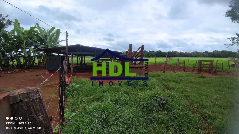 Imagem Chácara com 2,5 Alqs planinha em Hidrolândia-GO