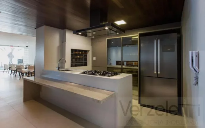 Imagem Frente ao Mar para Venda em Balneário Camboriú / SC no bairro Centro