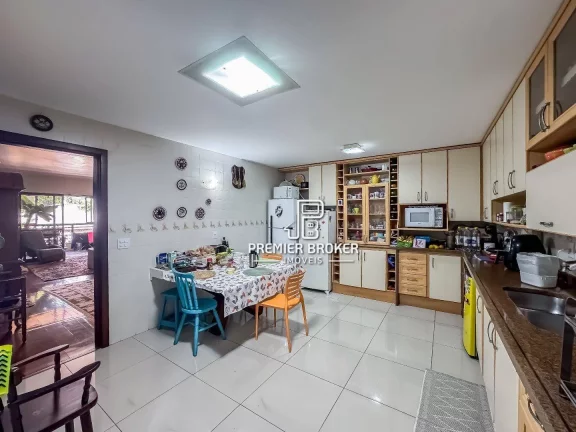 Imagem Apartamento à venda, 210 m² por R$ 1.200.000,00 - Agriões - Teresópolis/RJ
