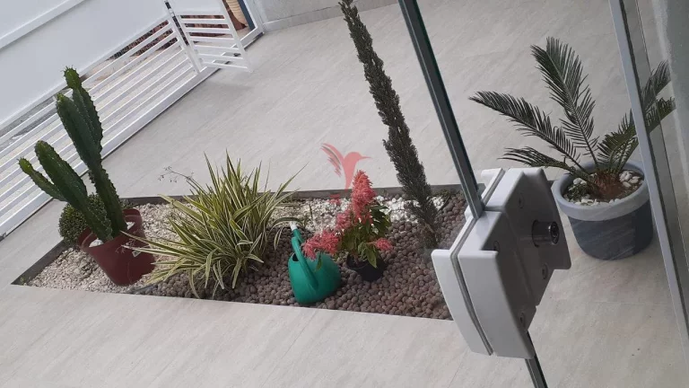 Imagem Casa no Residencial Mantiqueira em Guaratinguetá, com Quintal e Garagem coberta