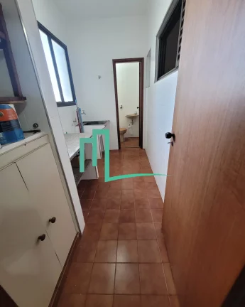Imagem Vende-se apartamento no Edifício Boulevard, Franca-SP.
