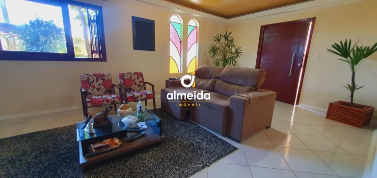 Imagem CASA 4 DORMITÓRIOS