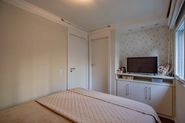 Imagem Apartamento 74M², 2Q, 1 Suíte, 2 Banheiros, 1 Vaga, Churrasqueira, Academia, Playground, Closet, Depósito, Portaria 24h, Zelador, Banheiro de Serviço