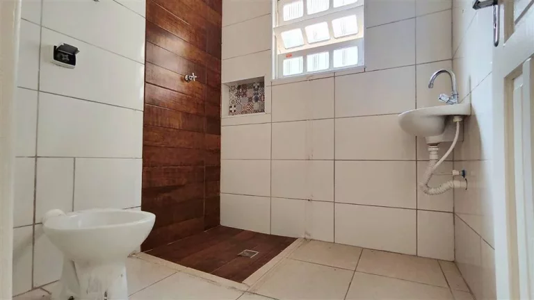 Imagem CASA COM 75 m² - MARACANÃ - PRAIA GRANDE SP