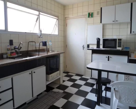 Imagem Apartamento à venda na Rua Dardanelos com 3 quartos e 2 vagas, 120m²