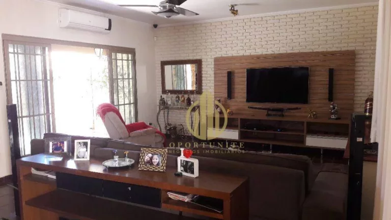 Imagem Casa com 4 dormitórios à venda, 200 m² por R$ 685.000,00 - Parque Industrial Lagoinha - Ribeirão Preto/SP