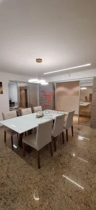 Imagem Apartamento de Luxo todo Reformado com 4 suítes em Tambaú a 300m do Mar