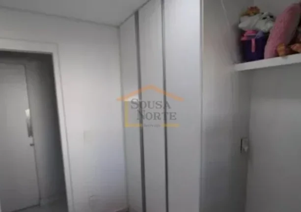 Imagem Apartamento com 88 m², distribuído em 3 dormitórios, sendo 1 suíte, 3 banheiros. Possui varanda ...