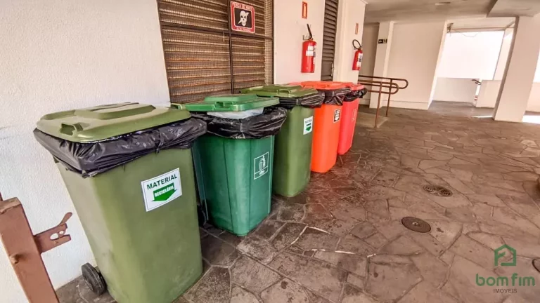 Imagem Apto para Venda, 2 dorm. c/ garagem, no Rio Branco, Porto Alegre/RS. - AP2309