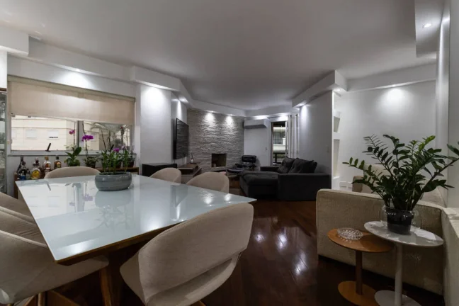 Imagem Apartamento Perdizes - 244M², 4 Dorms, 2 Suítes, 4 Vagas, Varanda, Armários