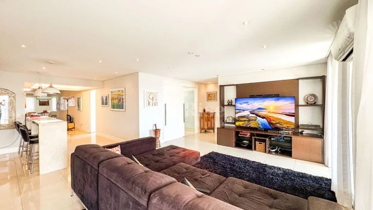 Imagem Apartamento à Venda com 5 quartos e 6 vagas - 330 m² por R$5.500.000 | Alphaville Centro Barueri/SP