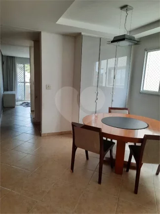 Imagem Sobrado à venda com 3 quartos, sendo 1 suíte, em Butantã, São Paulo - SP