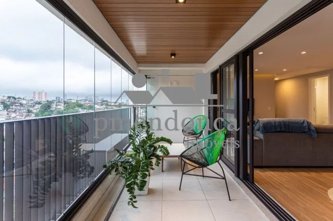Imagem Apartamento em Perdizes com 2 sui­tes e 2 vagas, 116m²