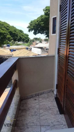 Imagem Sobrado à venda, 164 m² por R$ 780.000,00 - Jardim Vila Galvão - Guarulhos/SP