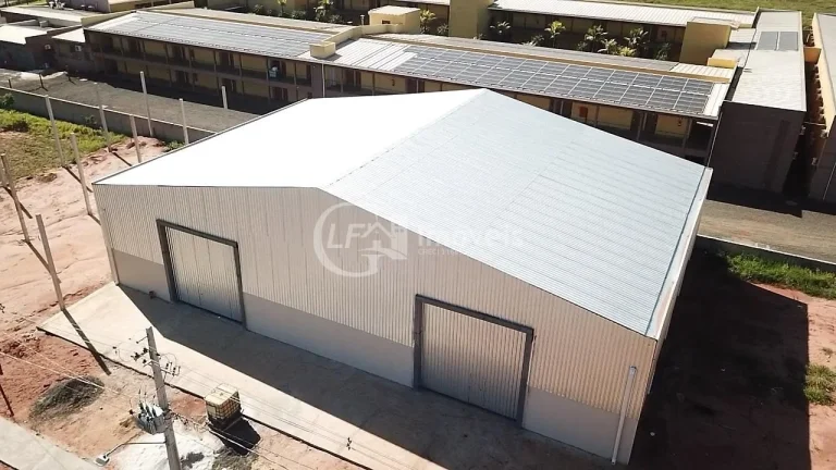 Imagem Aluguel de Barracão Comercial em Ribas do Rio Pardo-MS, Bairro Vale do Sol, 600m², 1 Banheiro!