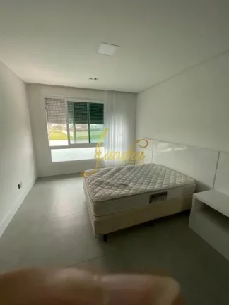Imagem Belíssima Sobrado no Condomínio Enseada!