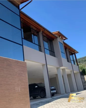 Imagem MANSÃO DUPLEX COM VISTA PARA AS MONTANHAS / VARGEM ALTA - ES