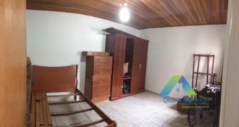 Imagem Ótima casa em bairro privilegiado a 5 minutos da estação do metro Sacomã e a 10 minutos da estação de metro Ipiranga.
