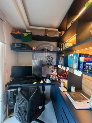 Imagem Imperdível cobertura no Cambuci, São Paulo-SP: 2 quartos, 1 suíte, 2 salas, 3 banheiros, 3 vagas e 143m² de área!