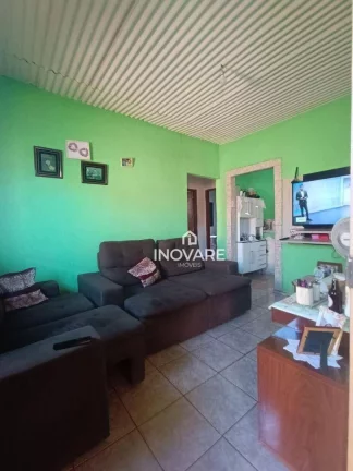 Imagem Casa com 2 dormitórios à venda por R$ 230.000,00 - Setor Paranaíba - Itumbiara/GO