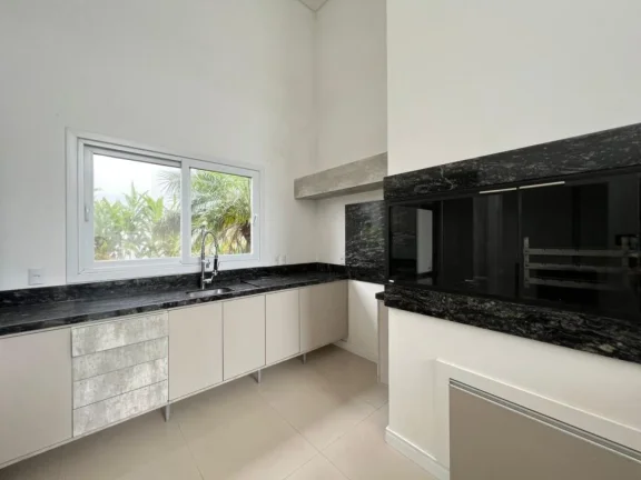 Imagem Casa 3 Dormitórios - Bairro Araçá