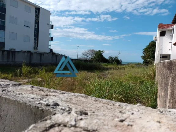 Imagem Terreno frente mar em Canasvieiras - Pé na areia