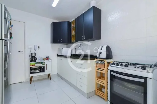 Imagem Apartamento com 2 dormitórios à venda, 70 m² por R$ 750.000,00 - Moema - São Paulo/SP