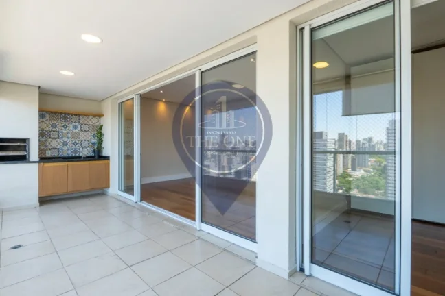 Imagem Apartamento de Luxo em Pinheiros: 4 Quartos, 3 Suítes, 2 Salas, 5 Banheiros, 2 Vagas de Garagem, 141m² - São Paulo-SP