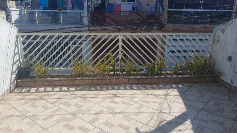 Imagem Sobrado Maravilhoso e Grande 237 m² 3 Dormitórios sendo 1 Suite e 2 Vagas