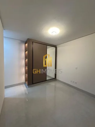 Imagem CA129

Casa com 3 quartos no Moinho dos Ventos, em terreno com 360m² com 223m² de área construíd...