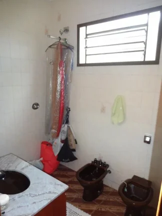 Imagem Casa no Bairro Alto excelente para consultÃ³rio, prÃ³ximo Ã  Santa Casa toda reformada com 3 dormitÃ...