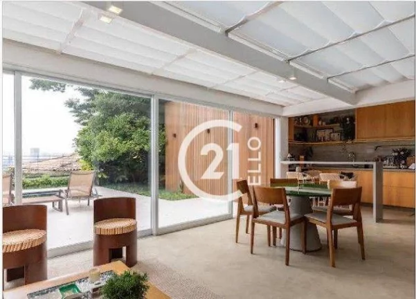 Imagem Casa em rua fechada, 608m², 3 suítes, Jardim Guedala