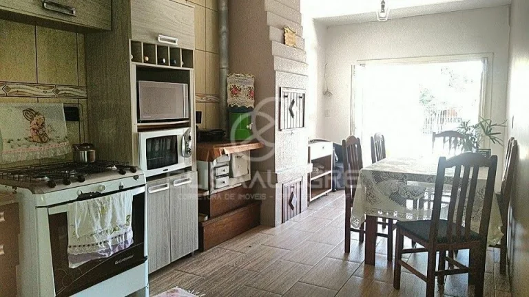 Imagem Lindo sobrado com 4 quartos e 160m² construídos, na Boa Vista, em Sapucaia do Sul