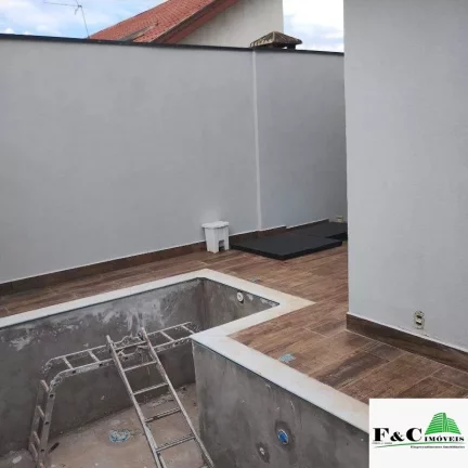 Imagem Casa para Venda em Limeira, Jardim Florença, 3 dormitórios, 3 suítes, 1 banheiro, 4 vagas