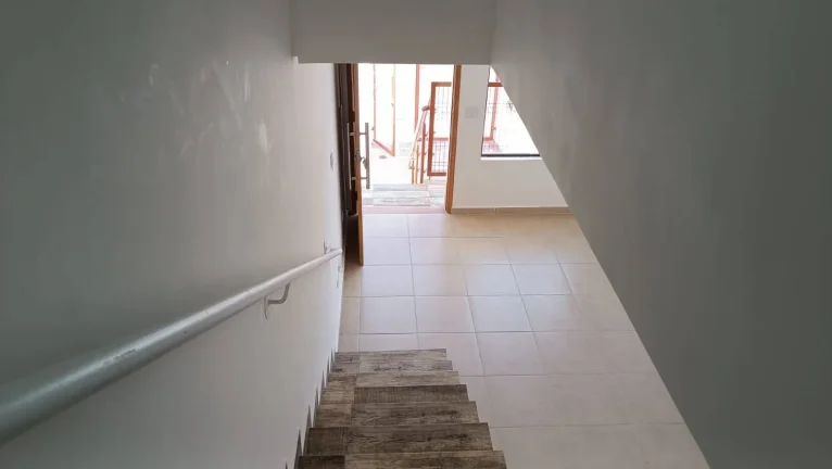 Imagem Casa Nova com 2 dormitórios e 1 suíte no Jardim Aeroporto