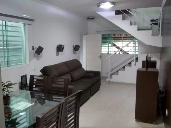 Imagem Sobrado com 3 dormitórios à venda, 189 m² por R$ 790.000,00 - Vila Figueira - Suzano/SP