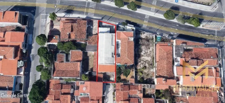 Imagem Casa com 10 salas à venda, 240 m² por R$ 1.560.000 - Benfica - Fortaleza/CE