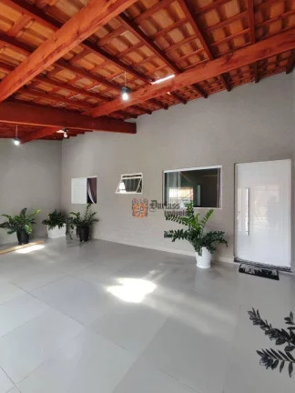 Imagem Casa com 2 dormitórios à venda, 128 m² por R$ 490.000,00 - Jardim Aracati - Bragança Paulista/SP