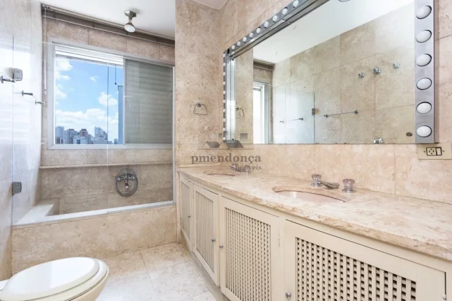 Imagem Apartamento Higienópolis com 4 quartos (2 suítes) e 3 vagas, 468 m²