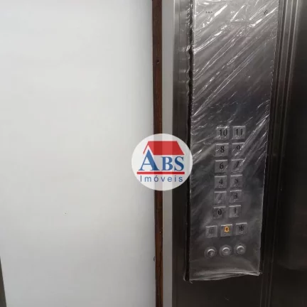 Imagem Apartamento com 2 dormitórios à venda, 76 m² por R$ 229.999,99 - Centro - São Vicente/SP