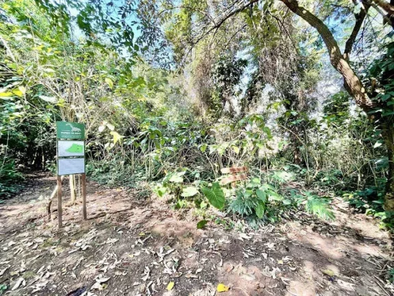 Imagem Casa a venda no condomínio Aldeia da Mata, no coração da Granja Viana! O Aldeia da Mata fica dent...