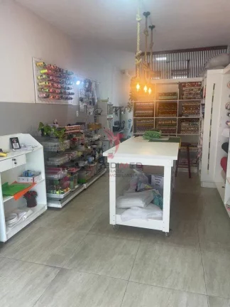 Imagem CASA A UMA QUADRA DA DOM JOAQUIM, pronta para moradia, toda reformada, é só se mudar